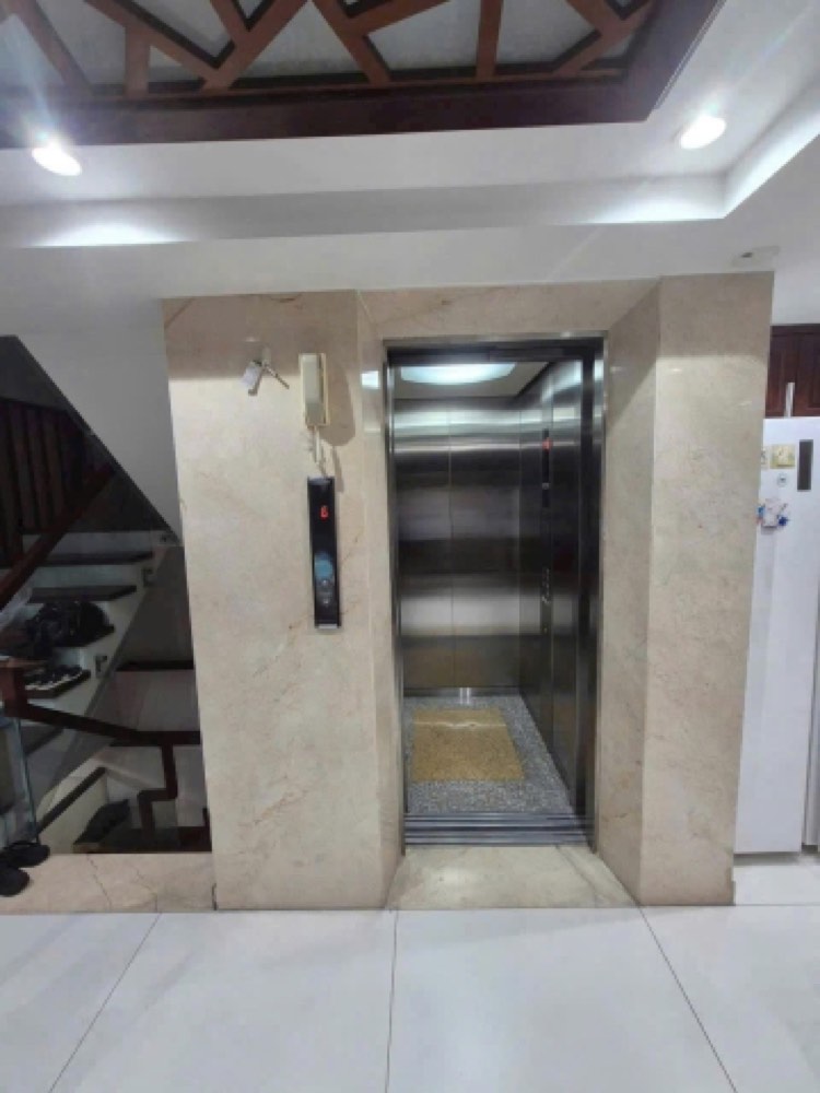Bán nhà hẻm 343 Tô Hiến Thành, Quận 10 - ảnh 1