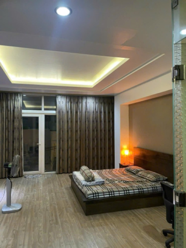 Bán nhà mặt tiền Nguyễn Thượng Hiền, Bình Thạnh