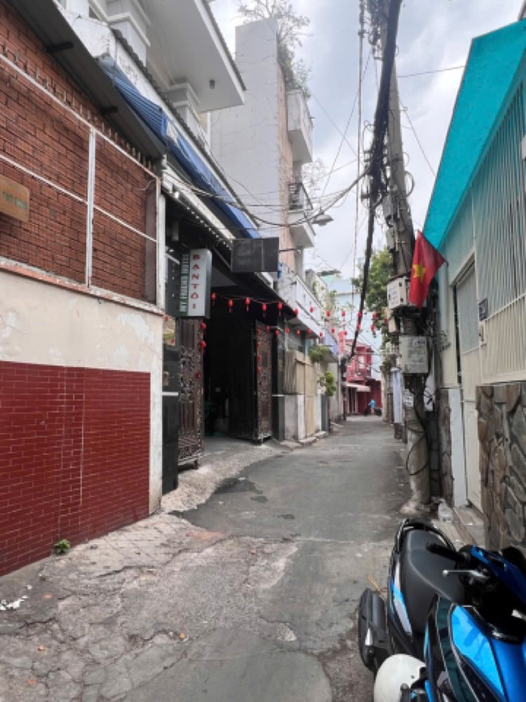 Bán nhà hẻm 572b Trần Hưng Đạo, Quận 5 - ảnh 1