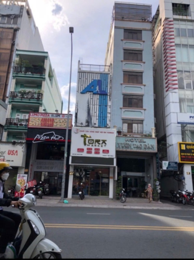 Bán nhà mặt tiền 222 Nguyễn Thị Minh Khai, Quận 3 - ảnh 1