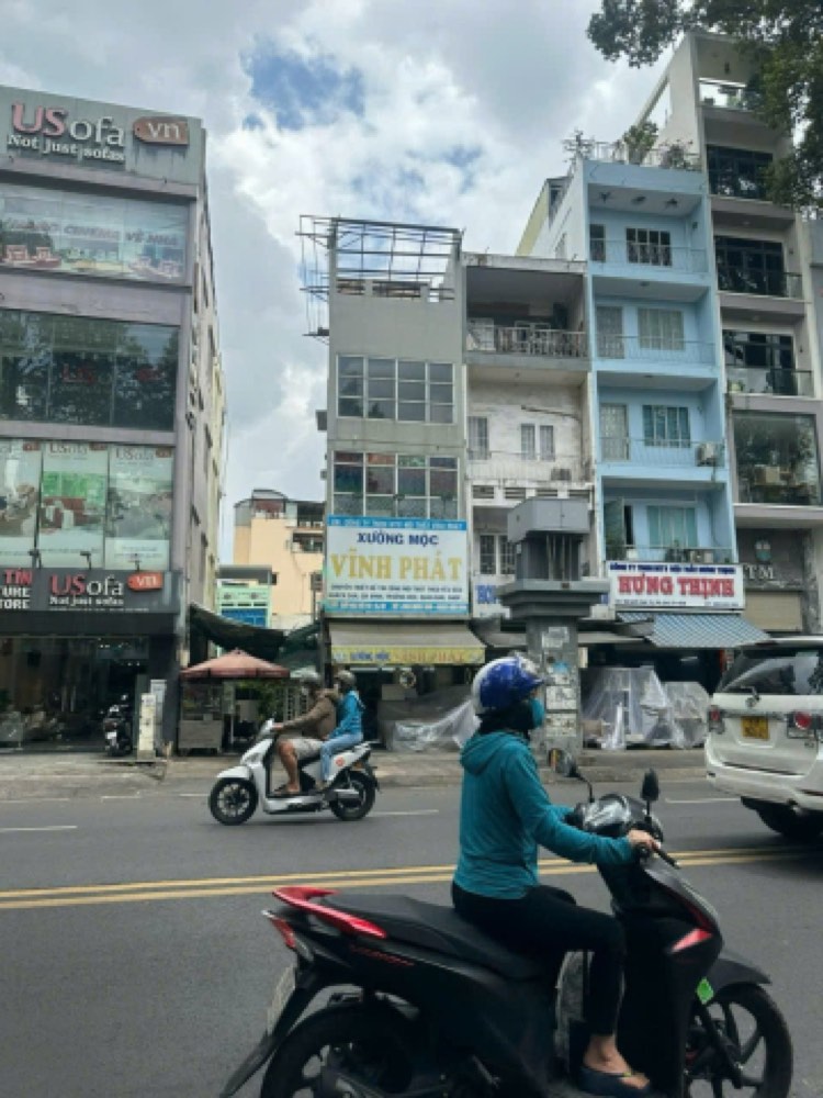 Bán nhà mặt tiền Ngô Gia Tự, Quận 10 - ảnh 1