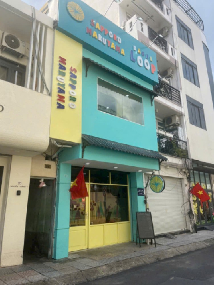 Bán nhà mặt tiền Nguyễn Thành Ý, Quận 1 - ảnh chính