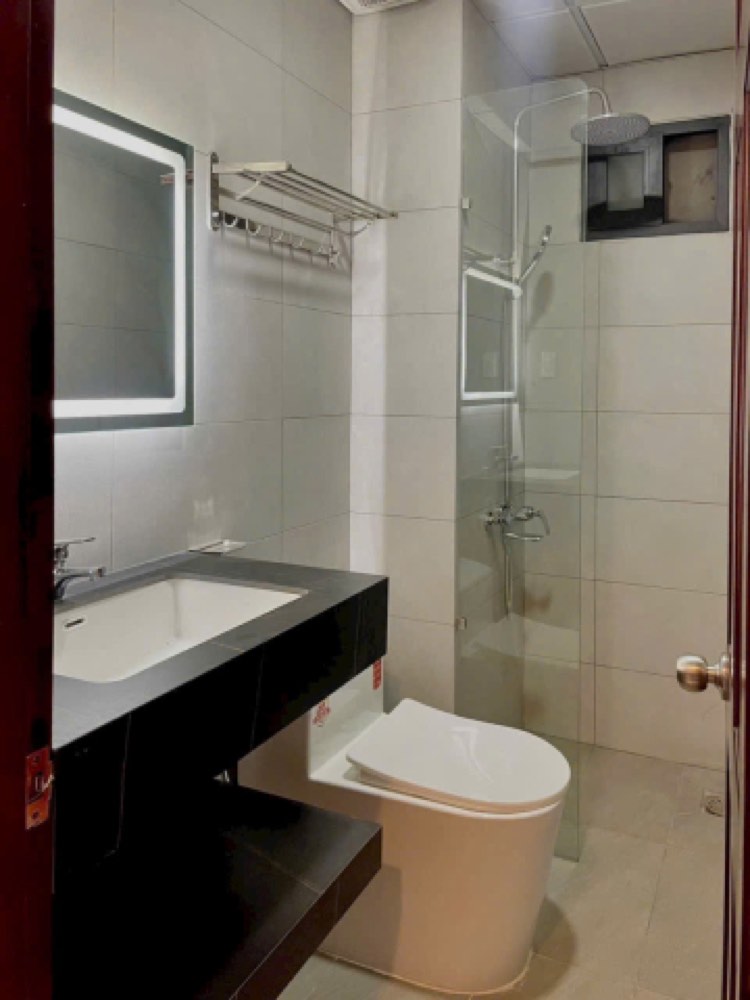 Bán nhà mặt tiền Trần Bình Trọng, Bình Thạnh