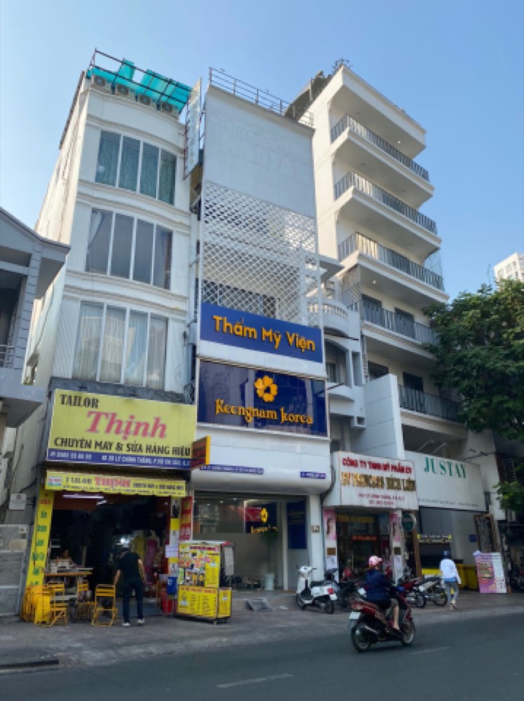 Bán nhà mặt tiền Lý Chính Thắng, Quận 3 - ảnh 1