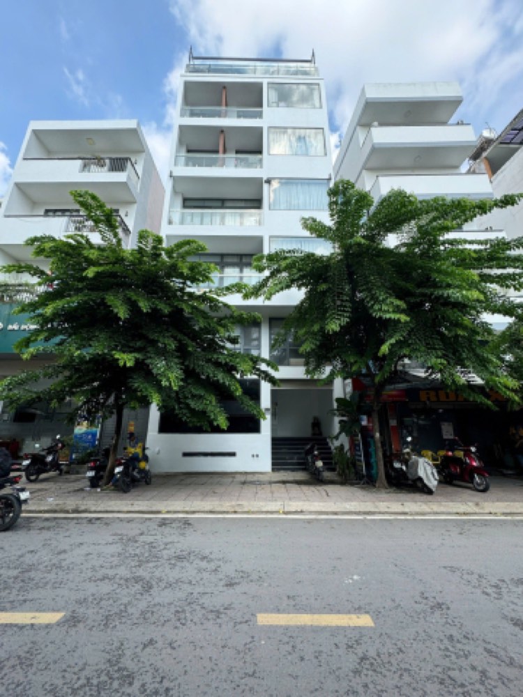 Bán nhà mặt tiền Trần Văn Khê, Bình Thạnh - ảnh 1