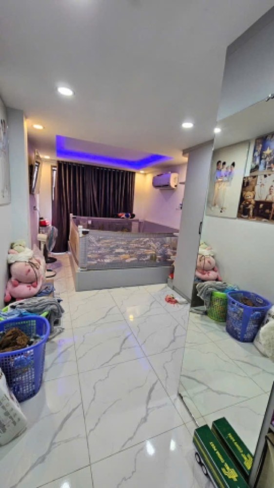 Bán nhà hẻm 129 Nguyễn Trãi, Quận 5 - ảnh 1