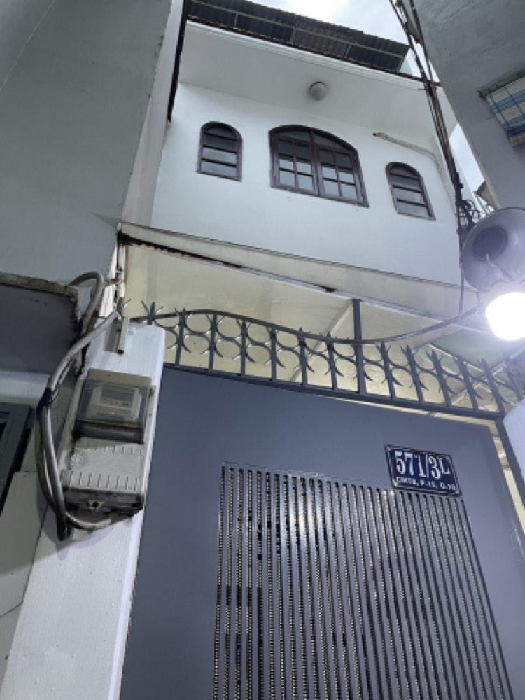 Bán nhà hẻm 571 Cách Mạng Tháng Tám, Quận 10