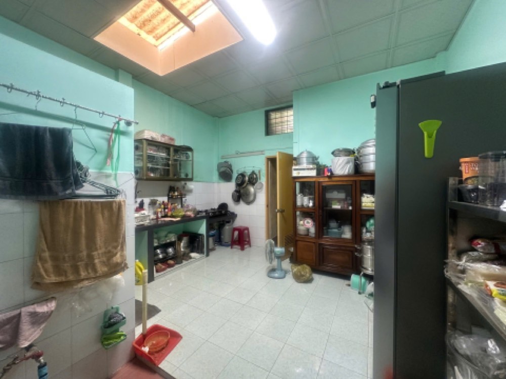 Bán nhà hẻm 245 Võ Văn Kiệt, Quận 1 - ảnh 1