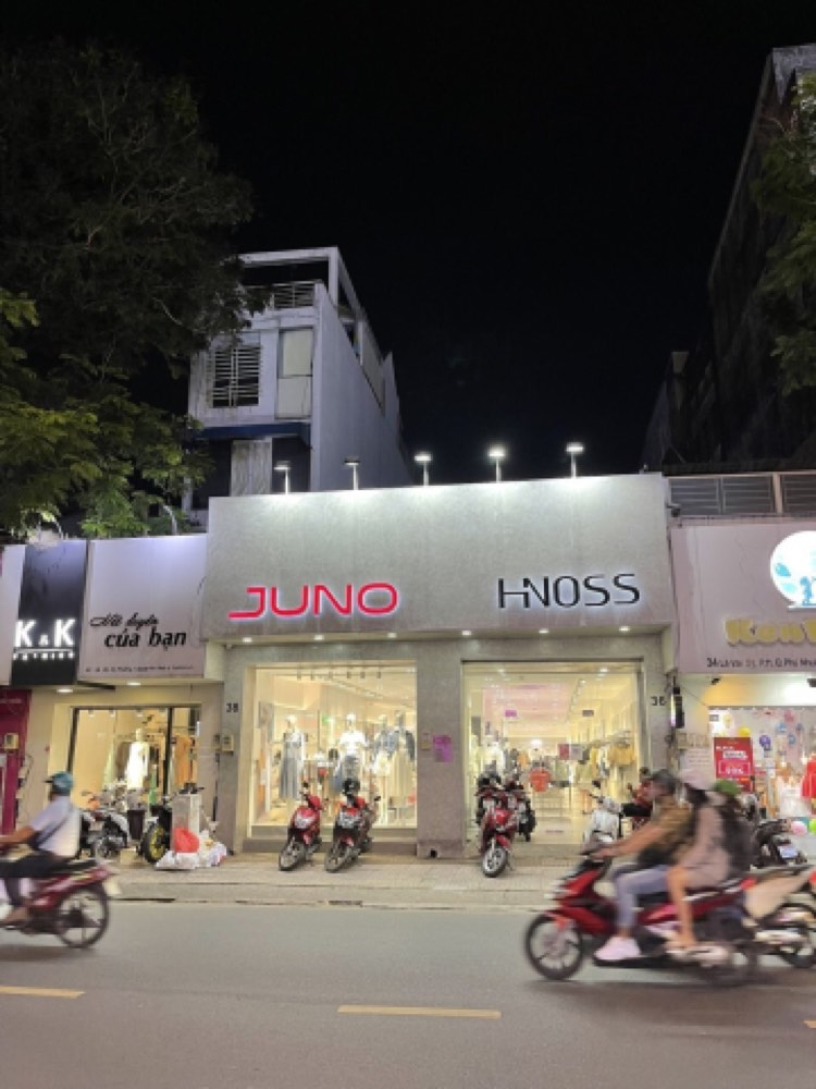 Bán nhà mặt tiền 36 Lê Văn Sỹ, Phú Nhuận - ảnh 1