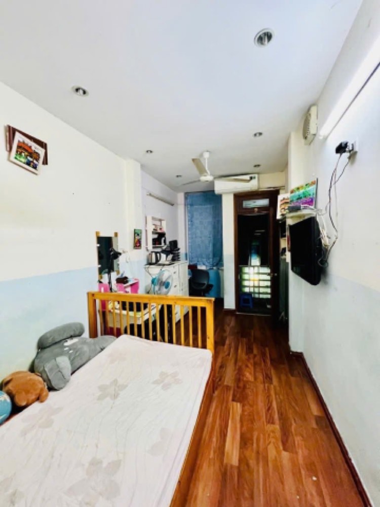 Bán nhà hẻm 184 Lý Chính Thắng, Quận 3 - ảnh 1