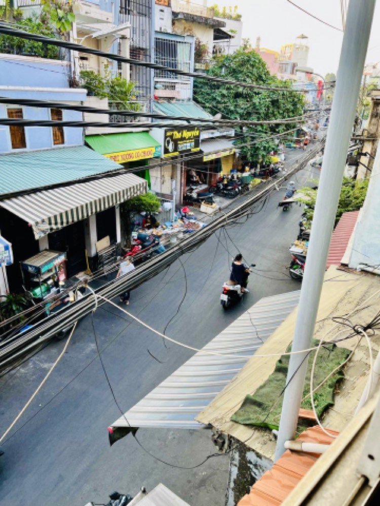 Bán nhà mặt tiền Đỗ Tấn Phong, Phú Nhuận - ảnh 1