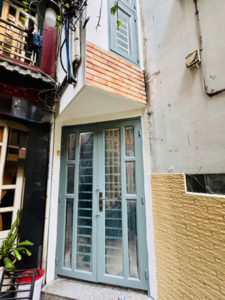 Bán nhà hẻm 550 Lê Hồng Phong, Quận 10 - ảnh 1