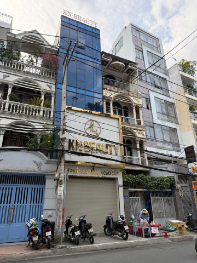 Bán nhà mặt tiền Nguyễn Văn Thương, Bình Thạnh
