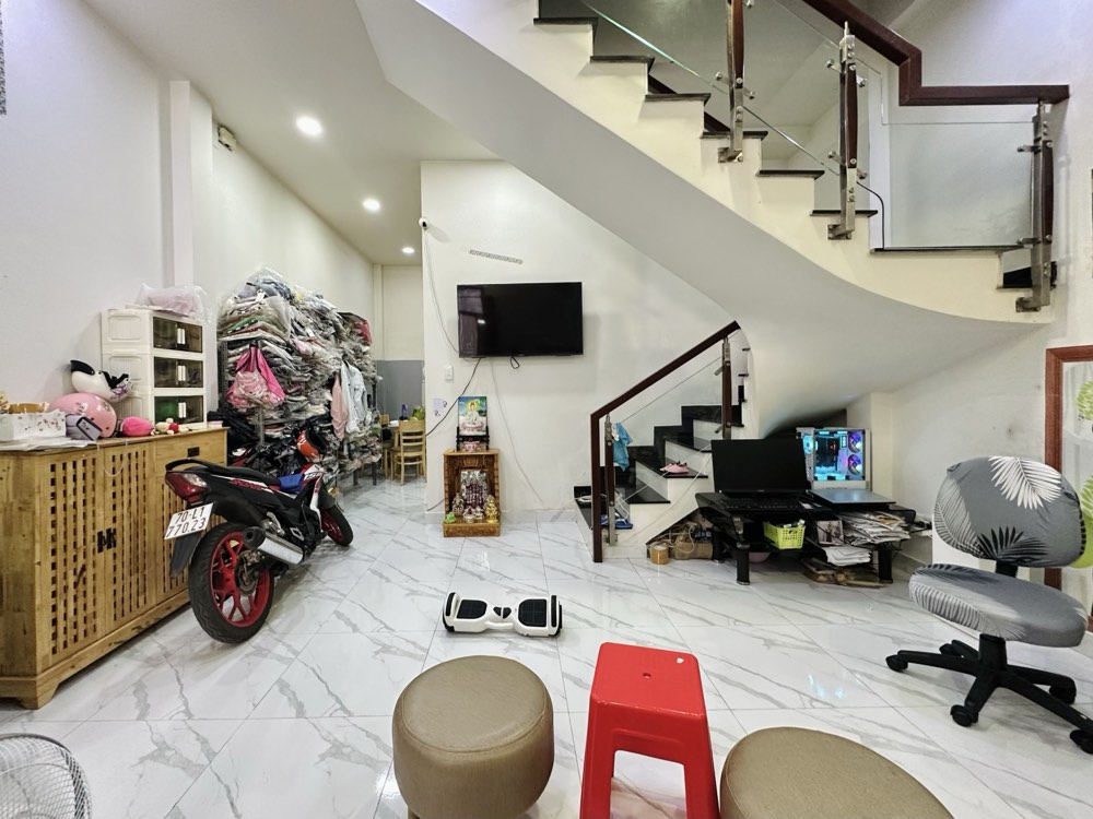 Bán nhà hẻm 211 Hoàng Hoa Thám, Phú Nhuận
