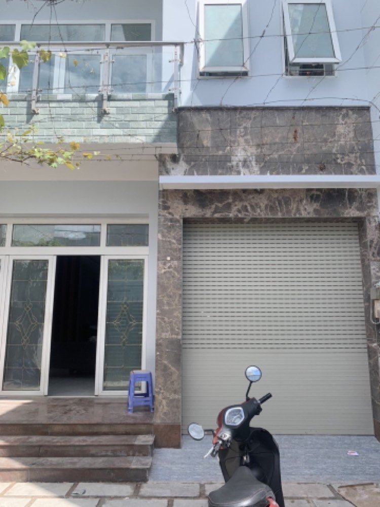 Bán nhà 830/4-6 Sư Vạn Hạnh, Quận 10