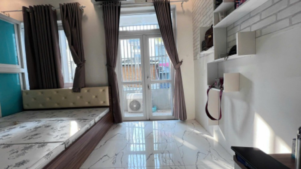 Bán nhà hẻm 521 Hoàng Văn Thụ, Tân Bình