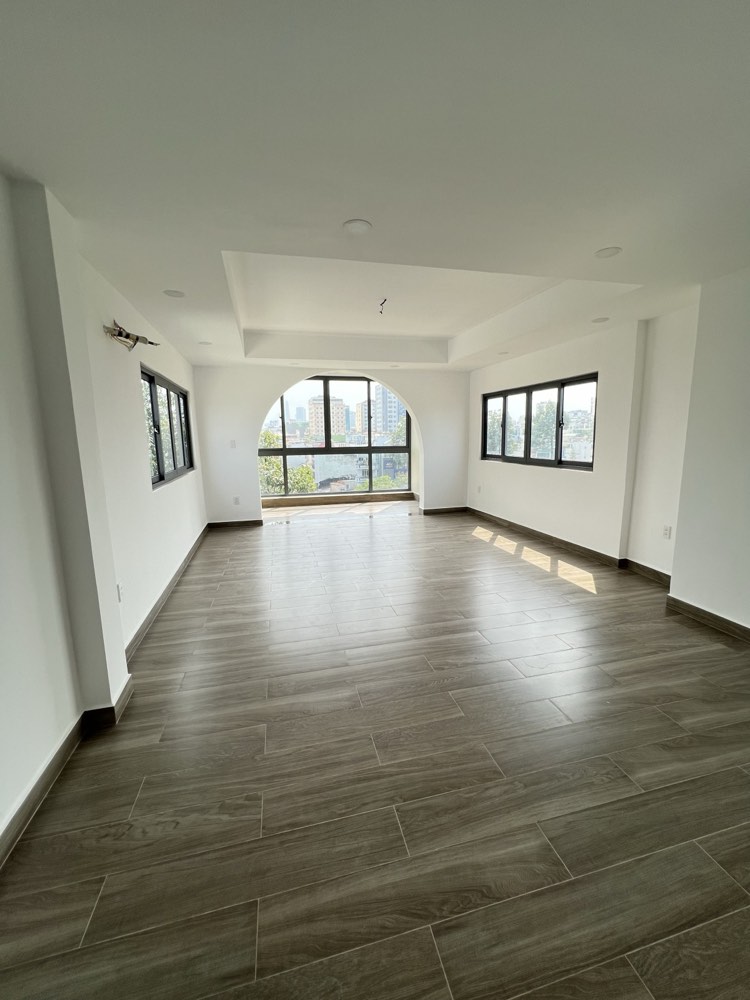 Bán nhà mặt tiền Trường Sa, Quận 3