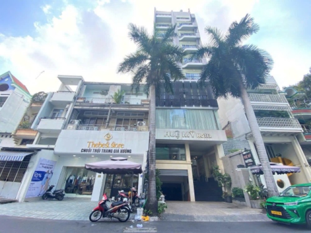 Bán nhà mặt tiền 14 Nguyễn Tiểu La, Quận 10 - ảnh 1