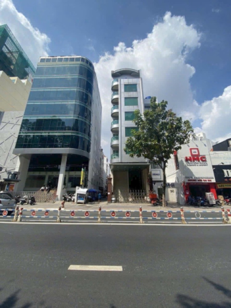 Bán nhà 2A1-2A2 Nguyễn Thị Minh Khai, Quận 1 - ảnh chính