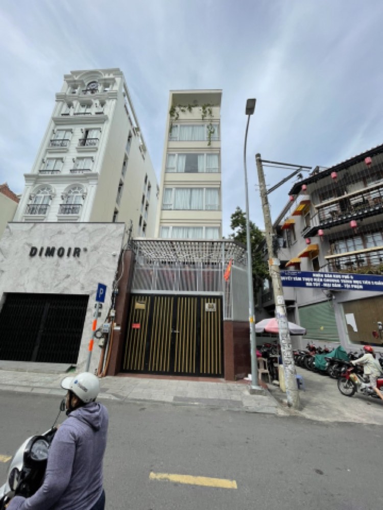 Bán nhà mặt tiền 85 Thạch Thị Thanh, Quận 1 - ảnh chính