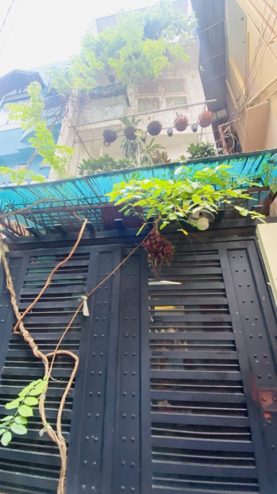 Bán nhà hẻm 215 Huỳnh Văn Bánh, Phú Nhuận