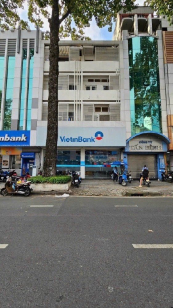 Bán nhà mặt tiền 272-274 Đường 3 Tháng 2, Quận 10 - ảnh 1