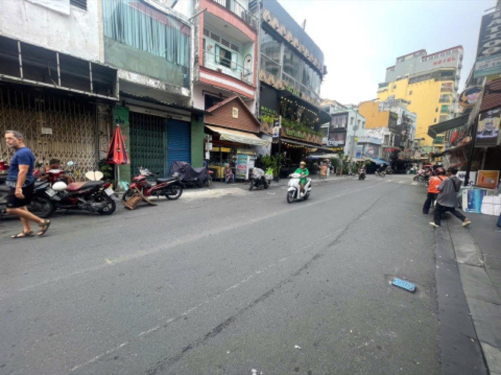 Bán nhà mặt tiền Bùi Viện, Quận 1 - ảnh chính