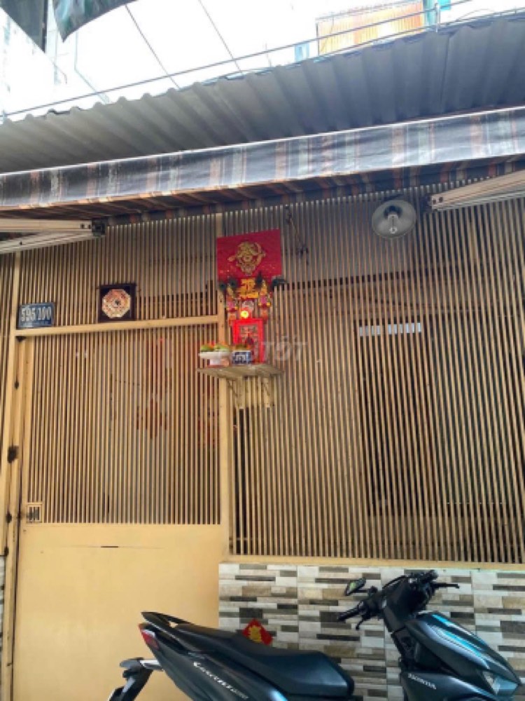 Bán nhà hẻm 595 Nguyễn Đình Chiểu, Quận 3 - ảnh 1
