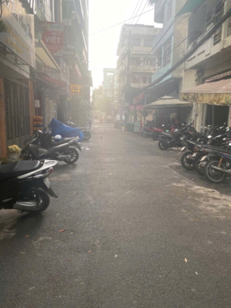 Bán nhà hẻm 212B Nguyễn Trãi, Quận 1 - ảnh 1