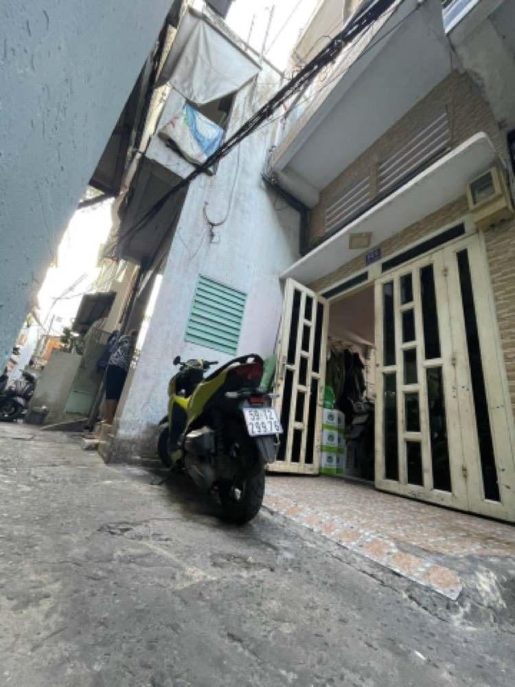 Bán nhà hẻm 313 Đường 3 Tháng 2, Quận 10 - ảnh 1