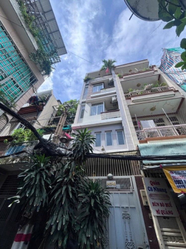 Bán nhà hẻm 443 Điện Biên Phủ, Quận 3 - ảnh 1