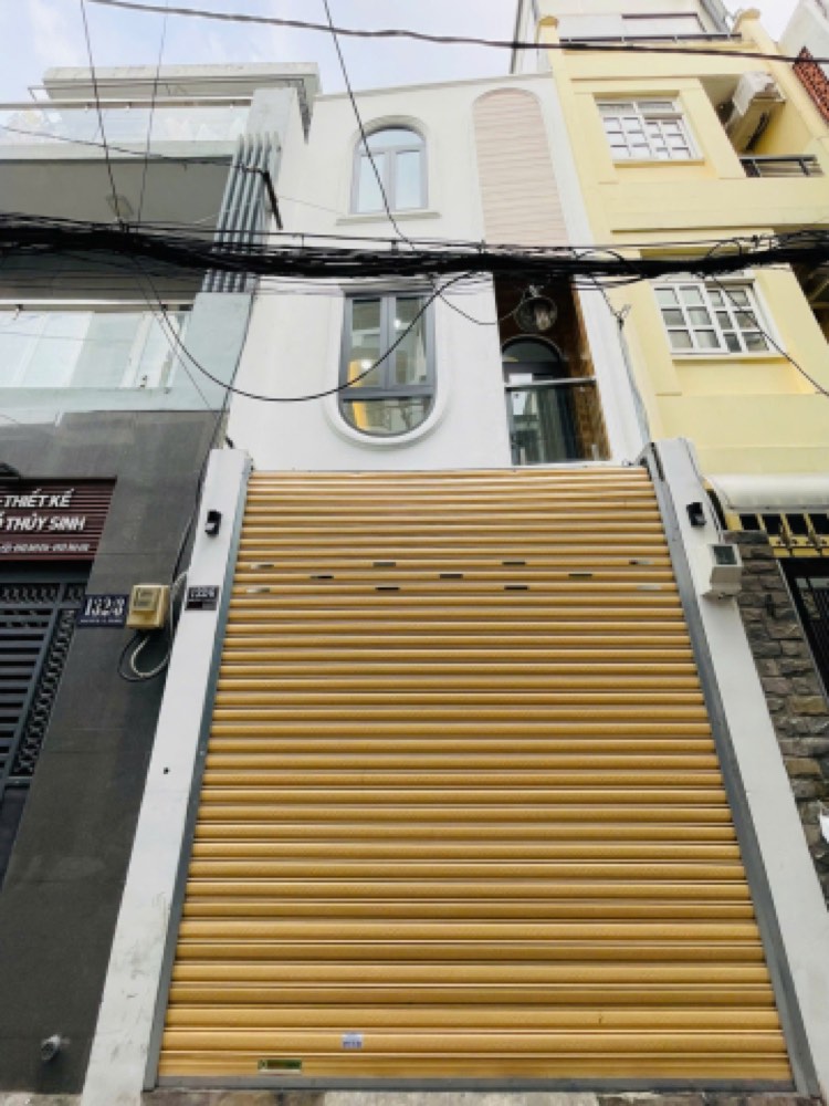 Bán nhà hẻm 132 Hoàng Văn Thụ, Phú Nhuận - ảnh 1