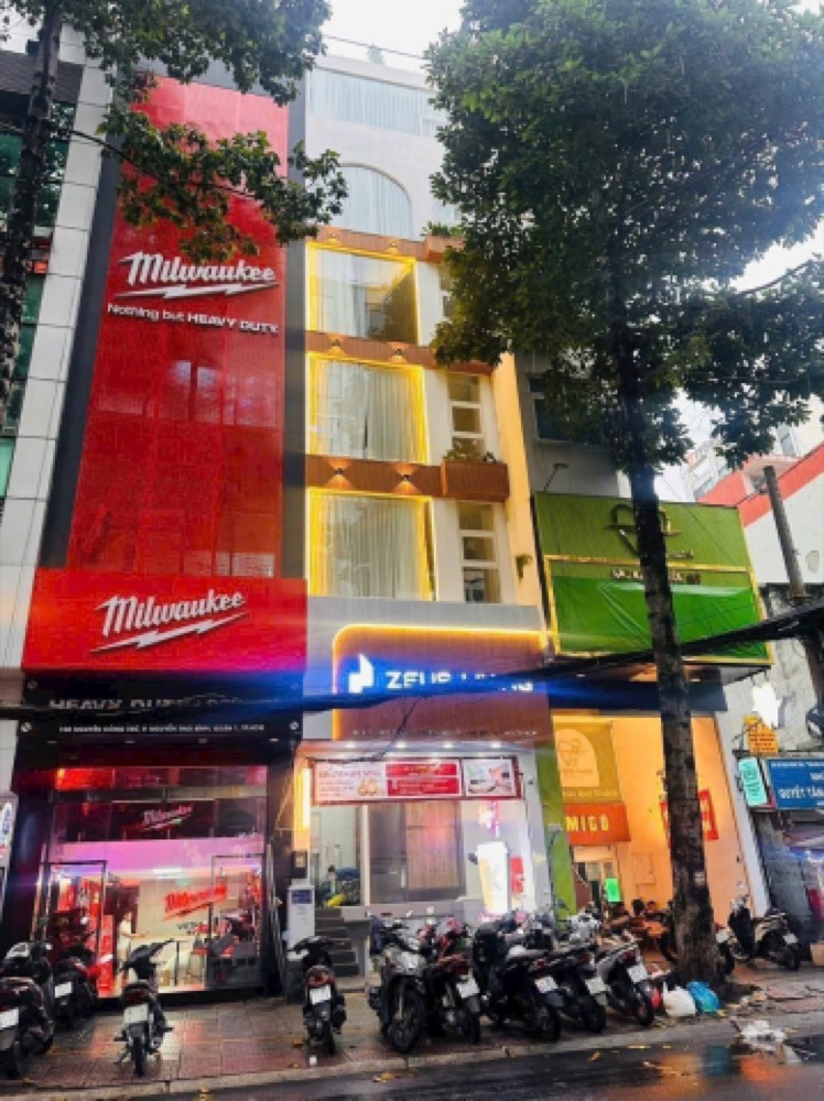 Bán nhà mặt tiền 106 Nguyễn Công Trứ, Quận 1 - ảnh 1