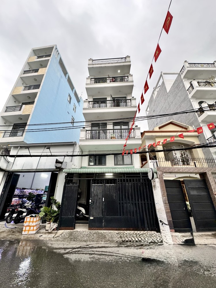 Bán nhà mặt tiền Nguyễn Thượng Hiền, Bình Thạnh