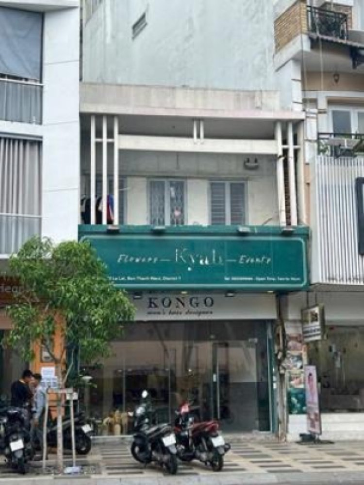 Bán nhà mặt tiền 92 Lê Lai, Quận 1 - ảnh 1
