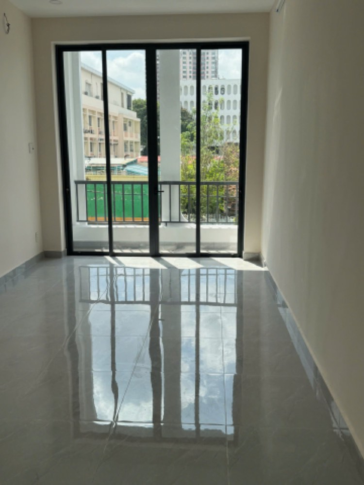 Bán nhà mặt tiền Huỳnh Mẫn Đạt, Quận 5 - ảnh 1