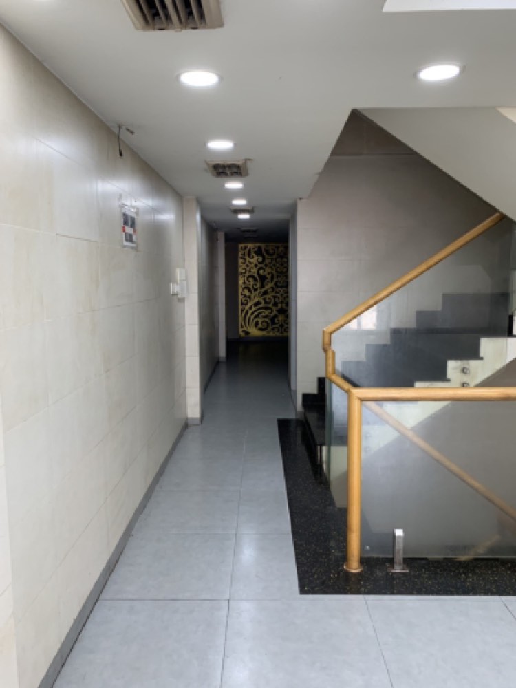 Bán nhà mặt tiền Nguyễn Tri Phương, Quận 10 - ảnh 1