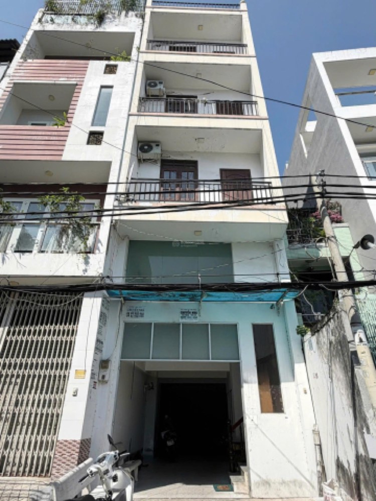 Bán nhà hẻm 204 Quốc Lộ 13, Bình Thạnh - ảnh 1
