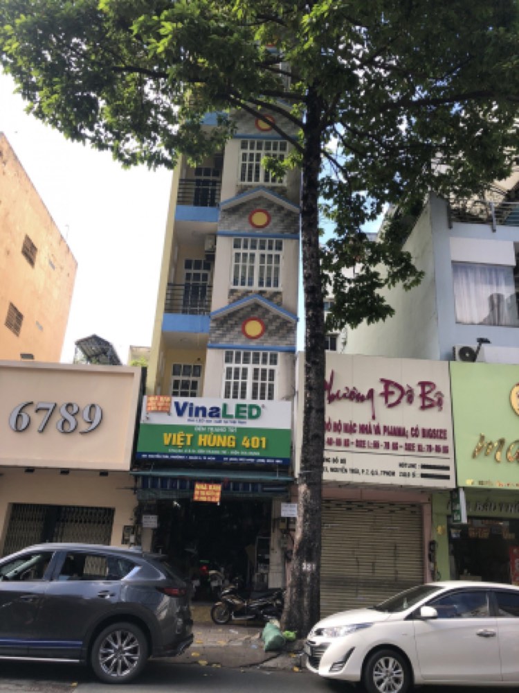 Bán nhà mặt tiền Nguyễn Trãi, Quận 5 - ảnh 1