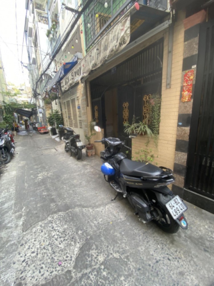 Bán nhà hẻm 563 Nguyễn Đình Chiểu, Quận 3 - ảnh 1