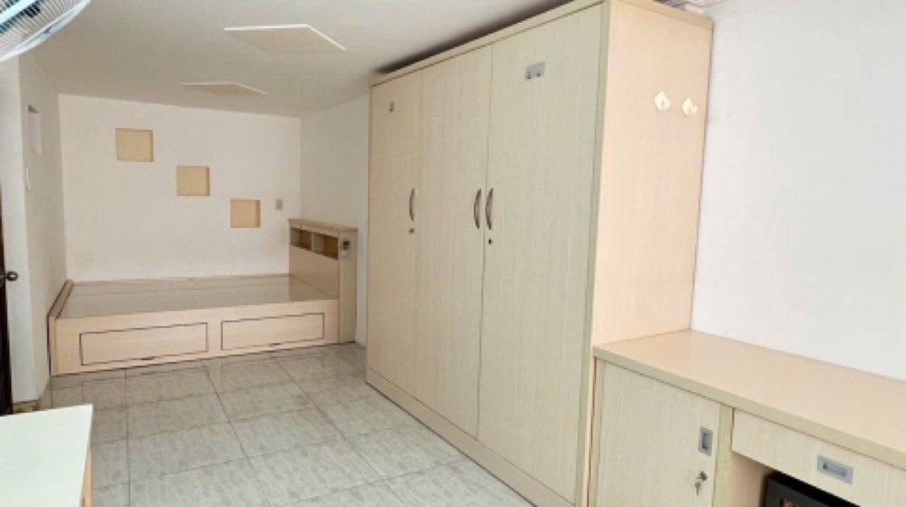 Bán nhà mặt tiền Đường 3 Tháng 2, Quận 10 - ảnh 1
