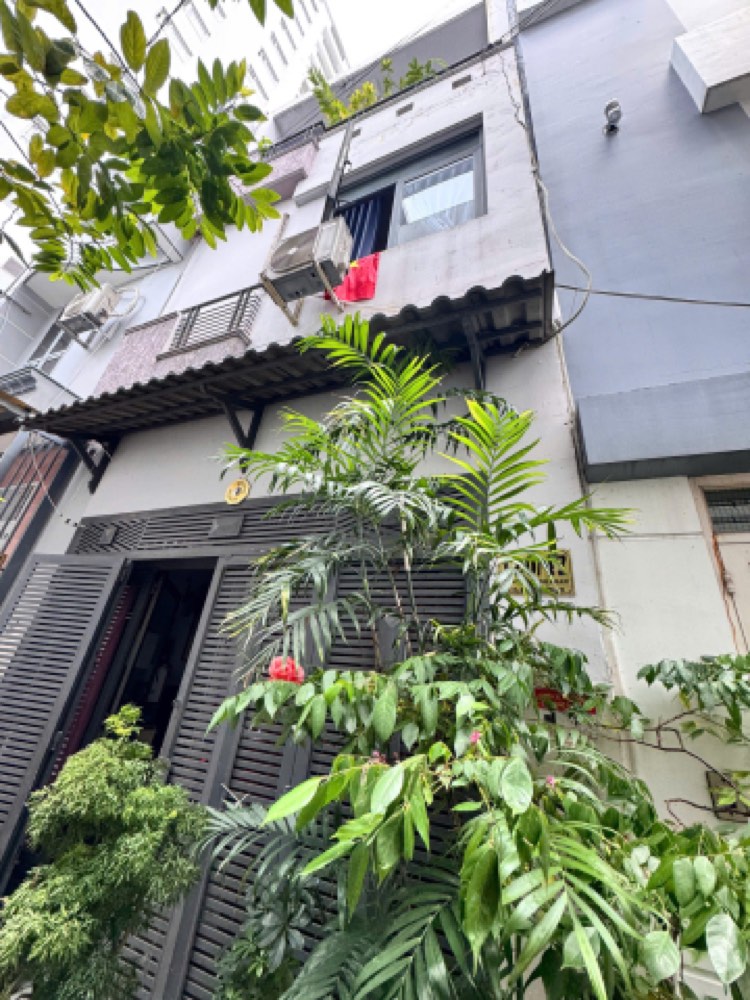 Bán nhà hẻm 120 Nguyễn Công Hoan, Phú Nhuận - ảnh 1