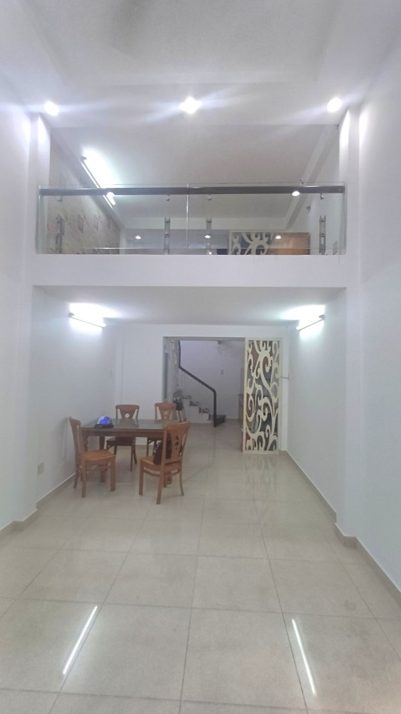 Bán nhà hẻm 238 Nguyễn Thị Minh Khai, Quận 3