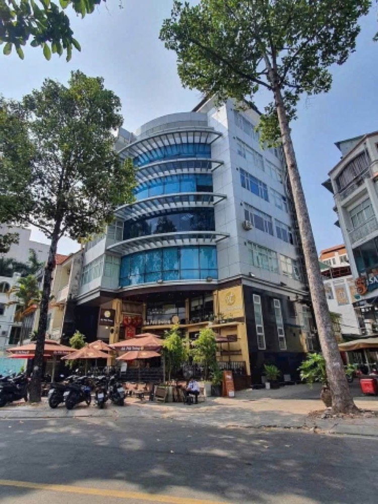 Bán nhà mặt tiền 83B Hoàng Sa, Quận 1 - ảnh 1