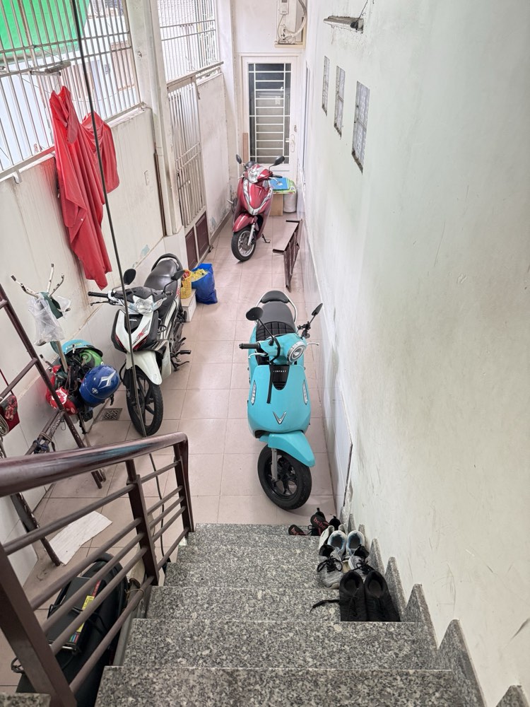 Bán nhà mặt tiền Trần Văn Đang, Quận 3