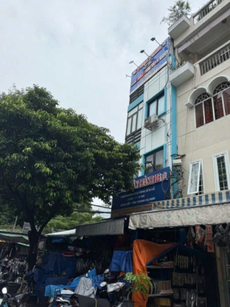 Bán nhà mặt tiền Phạm Hữu Chí, Quận 5 - ảnh 1