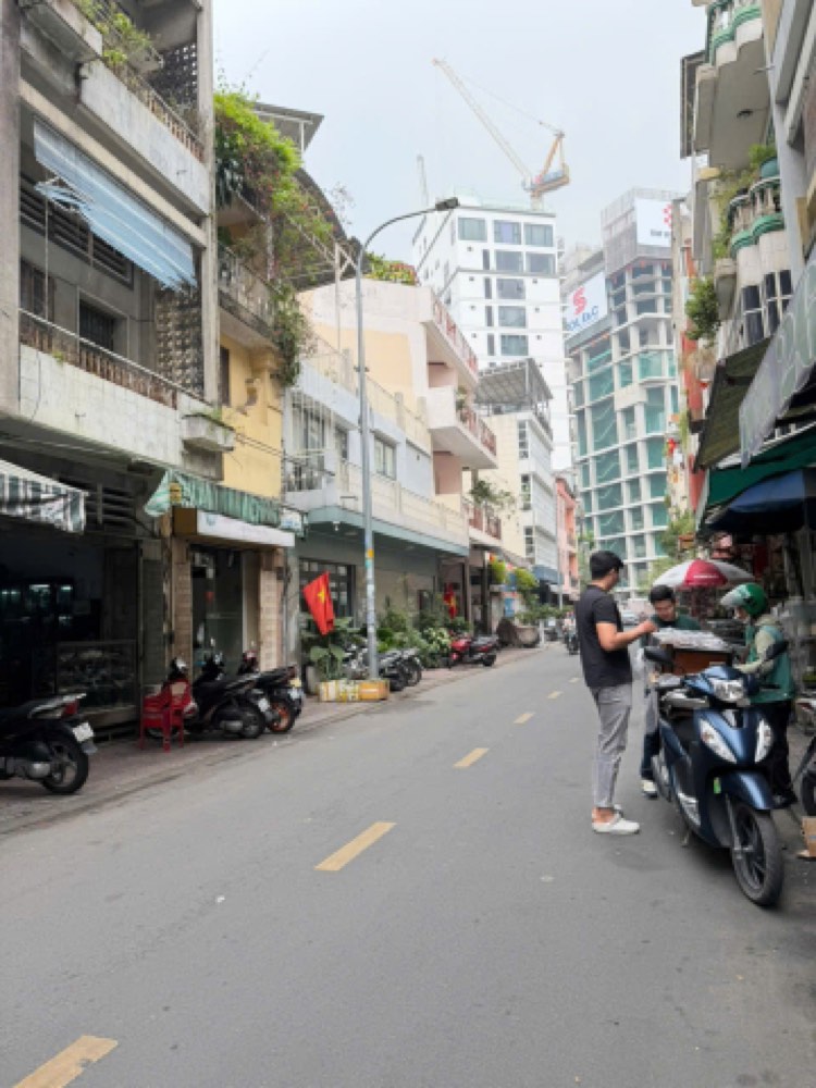 Bán nhà mặt tiền Lê Công Kiều, Quận 1 - ảnh 1