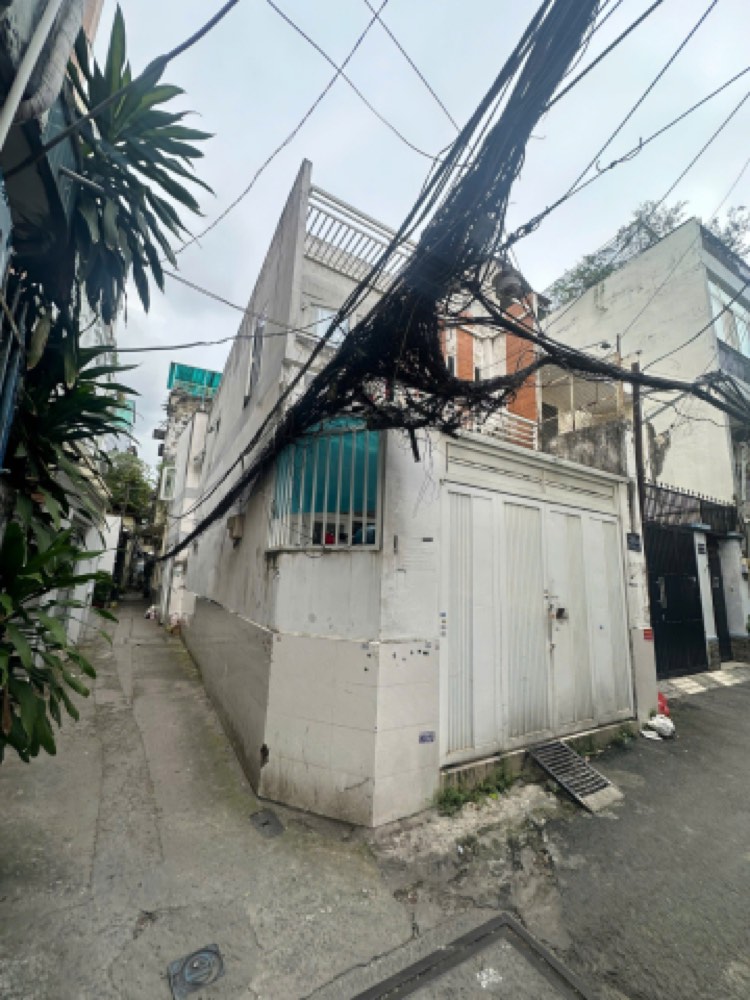 Bán nhà hẻm 220 Lê Văn Sỹ, Quận 3 - ảnh 1