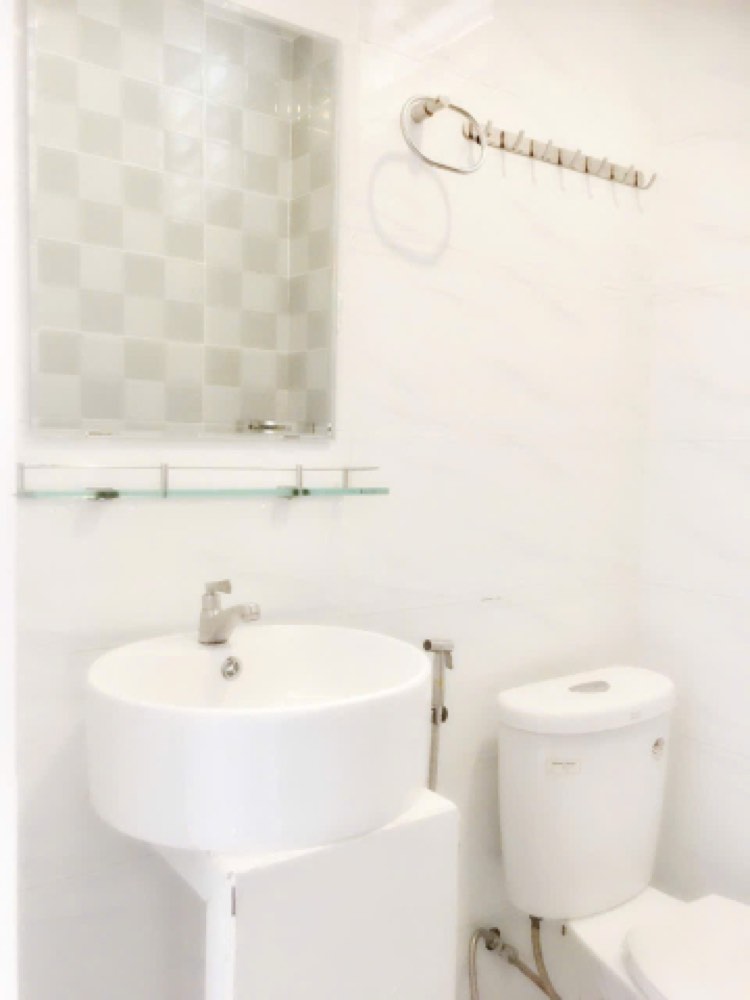 Bán nhà hẻm 409 Nguyễn Trãi, Quận 5 - ảnh 1