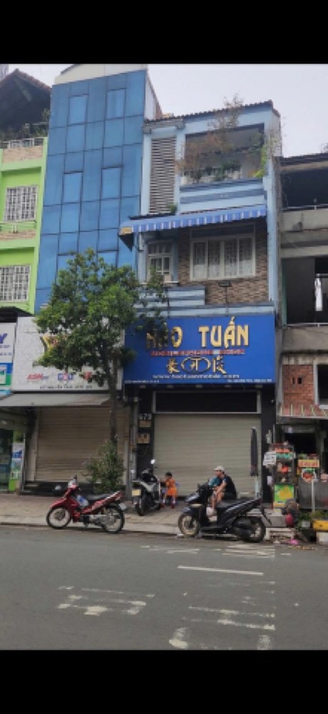 Bán nhà mặt tiền Nguyễn Trãi, Quận 5 - ảnh 1